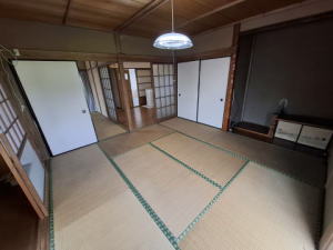 和室８畳（エアコンあり）